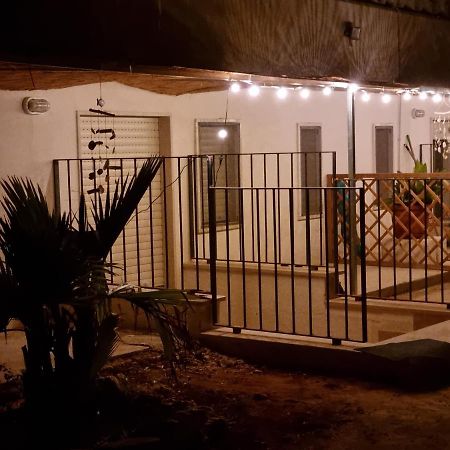 Le Case Di Pat - Palms Home San Pietro in Bevagna Exterior photo