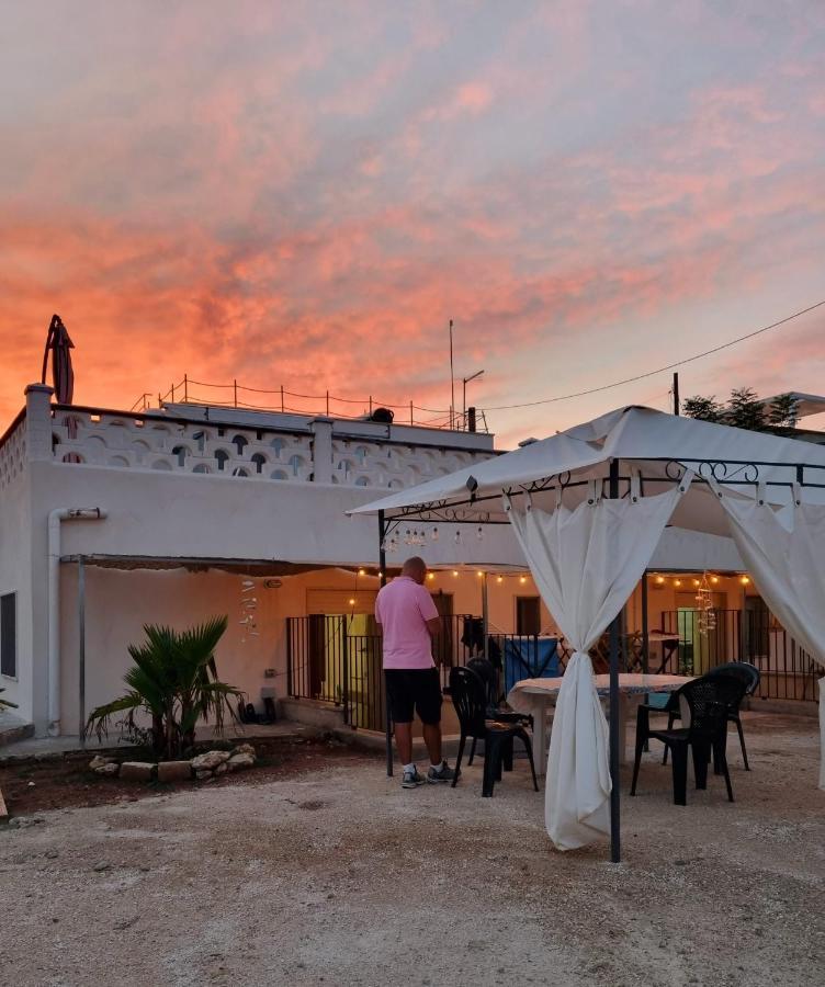 Le Case Di Pat - Palms Home San Pietro in Bevagna Exterior photo